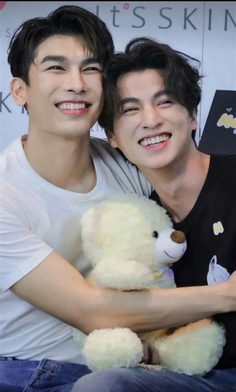 Pin By Natcatae On TharnType Cute Gay Couples Cute Couples Cute Gay