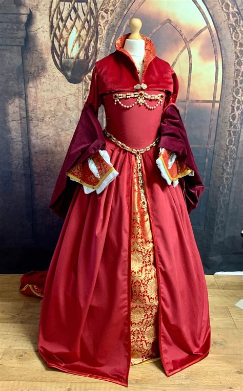 Full Tudor Gown Bespoke Ensemble Made To Order Etsy Tudor Gown