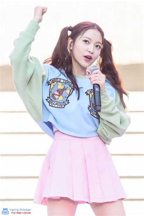 Red Velvet Yeri Red Velvet Kpop Girls Girly Outfits