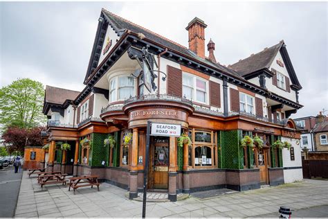 The Forester, Ealing Pub and Restaurant in Ealing