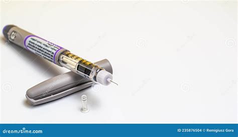 Insuline Pen Injector Insulinepen Vul Met Naald Op Witte Achtergrond