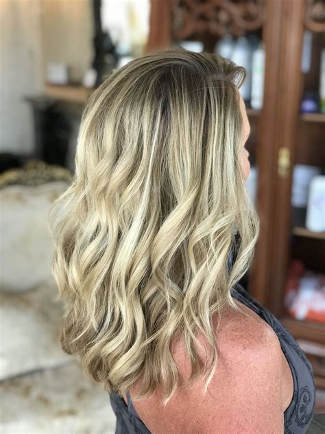 Honey Beige Blonde Highlights With Natural Shadow Base By Brittany At Stouts Salon In Knoxville