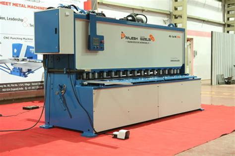 Automatic Hydraulic Plate Cutting Machine At Rs In Rajkot Id