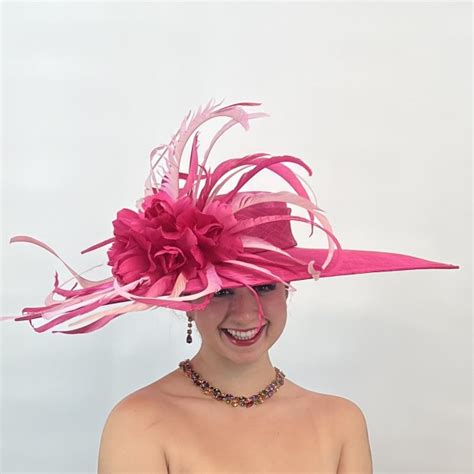 Hot Pink Couture Inc