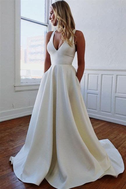 Elegante Wei E Brautkleid A Linie Schlichte Hochzeitskleider Online