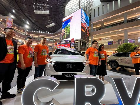 Honda Festipark Di Surabaya Memadukan Pameran Mobil Dengan Konsep