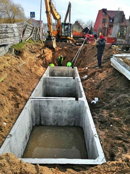 Szamba Betonowe Zbiorniki Na Szambo Wykopem Kompleksowo Grodzisk Maz