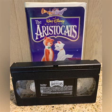 Disney Media Walt Disneys The Aristocats Masterpiece Collection Vhs