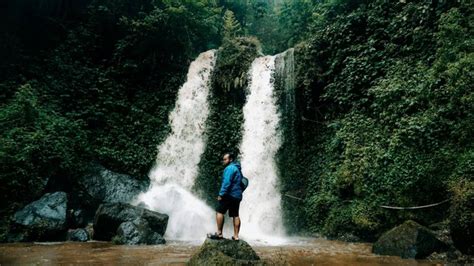 Pesona Wisata Alam Air Terjun Grenjengan Kembar Magelang Kumparan