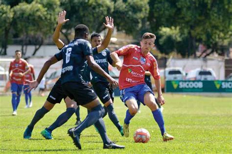 VEC goleia Bétis FC e segue invicto na segundona do mineiro Diário do