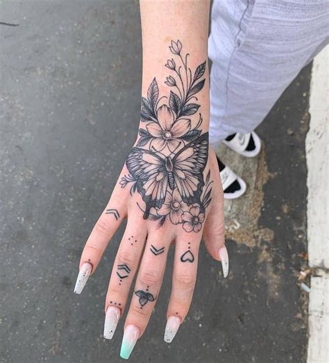 Follow Us For More Postssuperbtatts Hand Tattoos For Girls Hand Tattoos Finger Tattoos