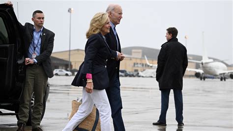 Bidens Head To St Croix A Final Bout Of Relaxation Before A Heated