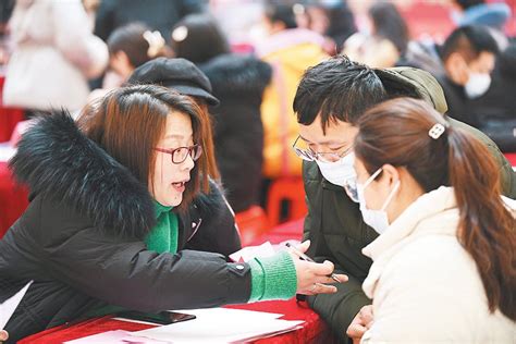 省总工会推深做实“工会送岗位乐业在江淮”就业援助行动 安徽工人日报社