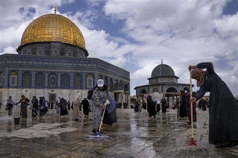 Via Al Ramadan Senza Tregua Per La Striscia Di Gaza Festa Sotto Tono