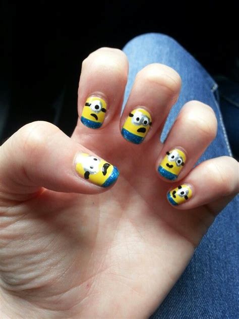 Minions Nails Moi Moche Et M Chant Funky Nail Art Minion Nails