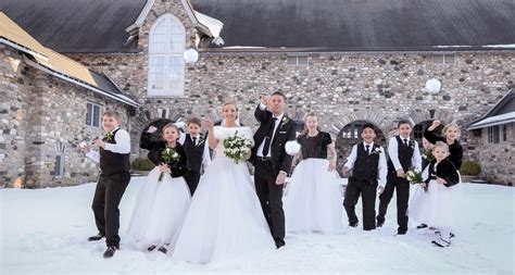 Winter Wedding Tips - Castle Farms