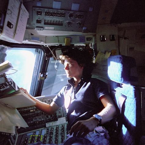 Space Quotes Souvenirs D Espace Disparition De Sally Ride