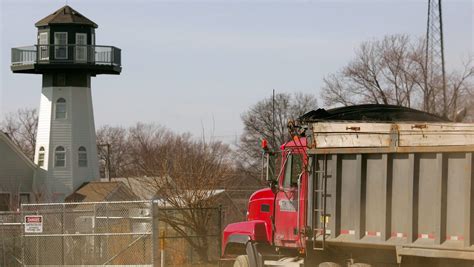 Buckeye Lake Dam project affects area traffic