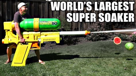 Popular Right Now United Kingdom L World’s Largest Super Soaker Not Clickbait อีสาน