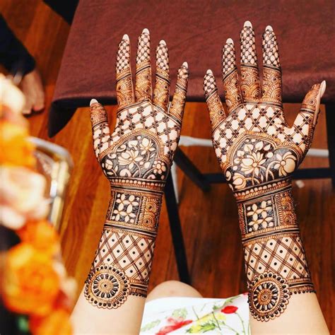 Simple Bridal Mehendi Design Full Hand