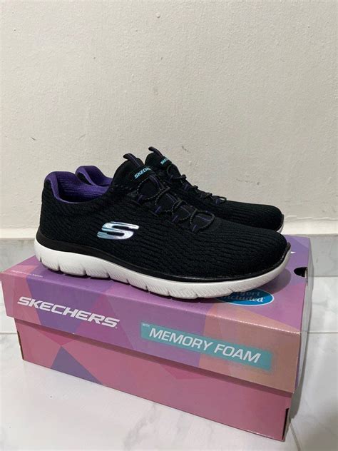 Skechers memory foam, Women's Fashion, Footwear, Sneakers on Carousell