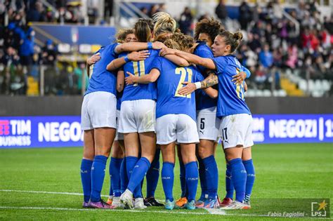 Calcio Femminile Qualificazioni Mondiali 2023 L Italia Va A Caccia