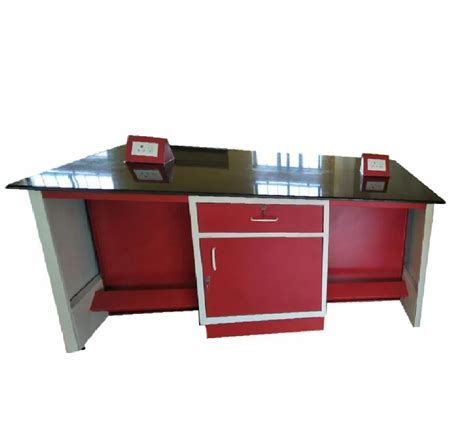 Modular Laboratory Benches at ₹ 25000 in Chennai | ID: 2853726135933