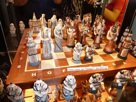 Noah in Budapest: Cool chess sets :)