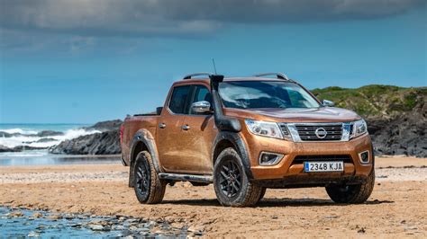 Nissan Navara OFF ROADER AT32 πιο σκληροτράχηλο δεν γίνεται video