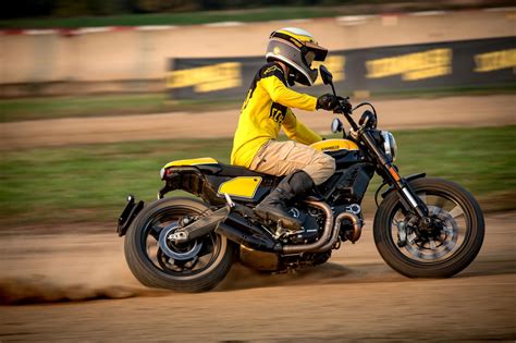 Motorrad Vergleich Ducati Scrambler Full Throttle 2020 Vs Ducati