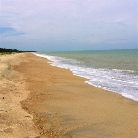 Pantai Kundur Beach In Kota Bharu