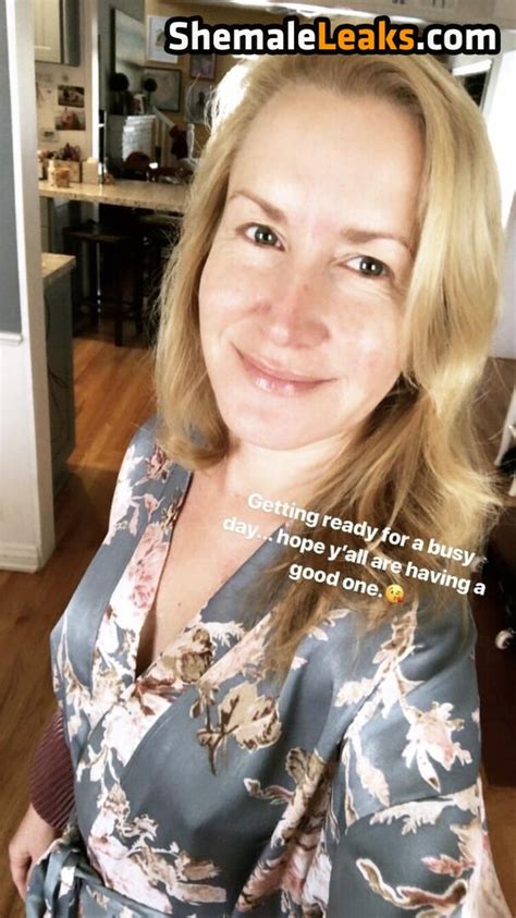 Angela Kinsey Angelakinsey Leaked Nude OnlyFans Photo 1 ShemaleLeaks