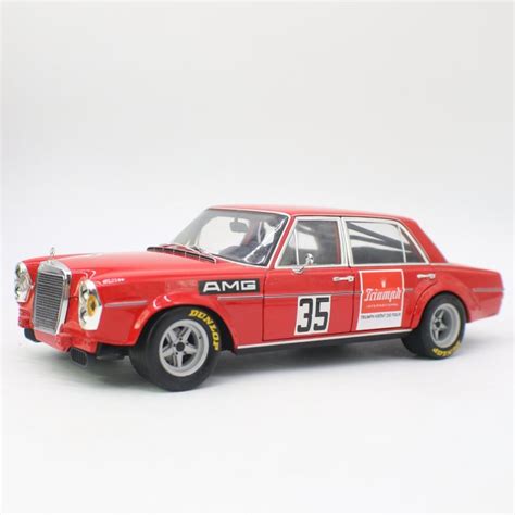 Minichamps Mercedes Benz Sel Rote Sau