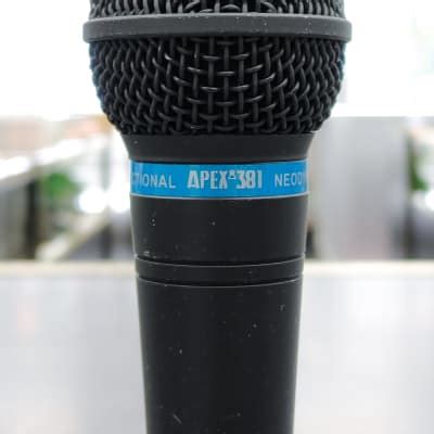 Apex 381 Neodymium Dynamic Hyper Cardioid Microphone Reverb Canada