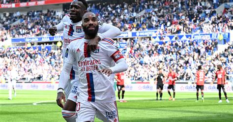 Lyon Streaming Cha Ne Tv Et Compos Probables Crumpe