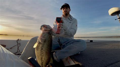 Finessing Largemouth Bass Into Biting Lake Oroville Afterbay Early