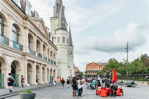 New Orleans: Ghosts, Vampires, & Voodoo French Quarter Tour | GetYourGuide