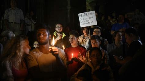 Le Guatemala Choqué Après La Mort De 35 Adolescentes Dans Un Incendie