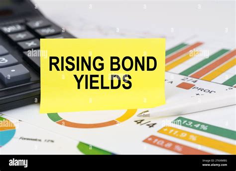 Rising bond yields hi-res stock photography and images - Alamy