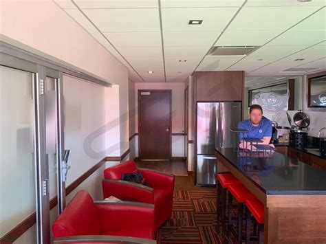 Raymond James Stadium Suite Rentals | Suite Experience Group