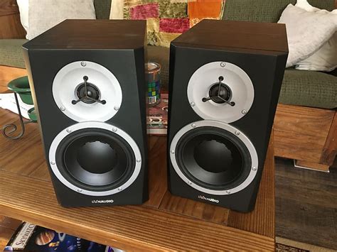 Dynaudio Bm Mkiii Black Reverb