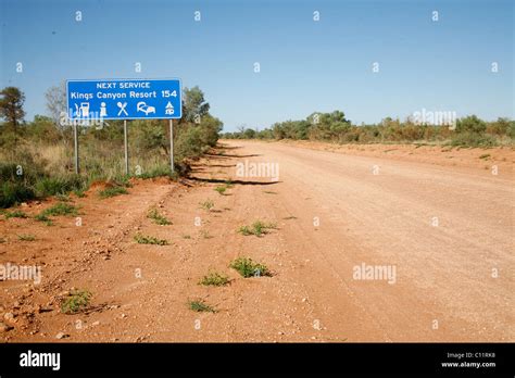 Red Dirt Road Australia Stock Photos And Red Dirt Road Australia Stock