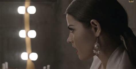 Maite Perroni Estrena Su Nuevo Video Musical Vas A Querer Volver Huffpost Voices