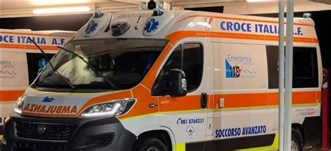 Coda Di Ambulanze Fuori All Ospedale Di Voghera Pronto Soccorso In