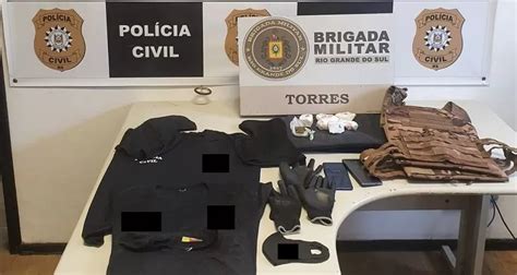 Brigada Militar E Pol Cia Civil Prendem Quatro Pessoas Em Opera O