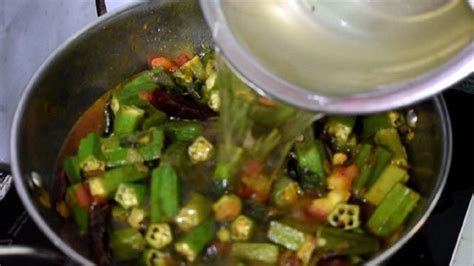 Easy Bendakaya Pulusu Andhra Style Okra In Tamarind Gravy