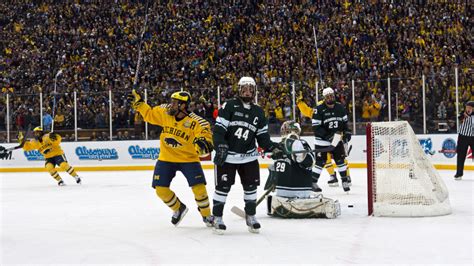 Michigan-Michigan State outdoor hockey game: Wolverines and Spartans ...