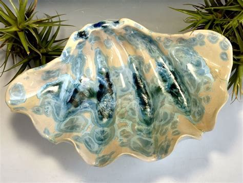 Large Clam Shell Bowl Turquoise Blue Green Ocean Sea Life Coastal