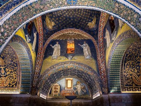 Immergiti Nell Arte E Nella Storia Cosa Vedere A Ravenna In Un Giorno