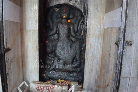 Jwala Ji Temple : Ancient Sculpture Maa Durga at Jwala ji temple - The Divine India